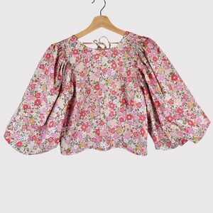 H&M Womens Top Pink Floral Ditsy Cropped Puffed Blouse Cottagecore Boho Small
